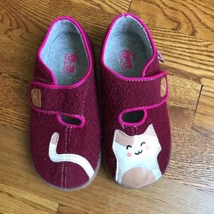 See Kai Run felt slippers with rubber sole